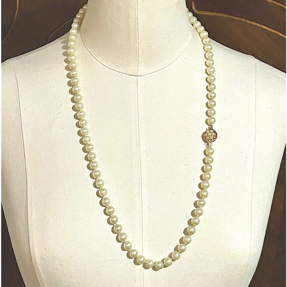 Trifari Faux Pearl Necklace.